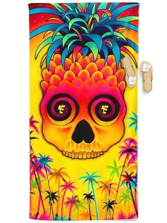 Pineapple Daze Beach Throw