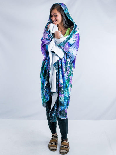 Relaxed Rafiki Hooded Blanket